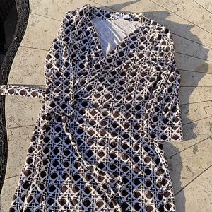 Diane von Furstenberg silk wrap dress sz 12